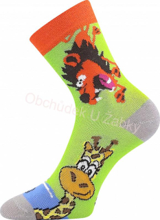Chlapecké ponožky Woodik zelené žirafa Fuski Boma Voxx