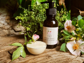 Šípkové odličovací přírodní mléko 120 ml