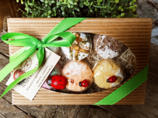 Sada šumivek v dárkové krabičce 8 ks