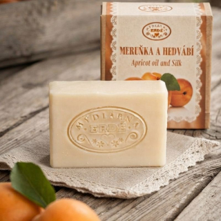Přírodní mýdlo Meruňka a hedvábí 100g