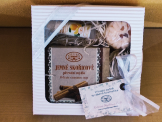 Skořicovo-pomerančová kosmetická sada